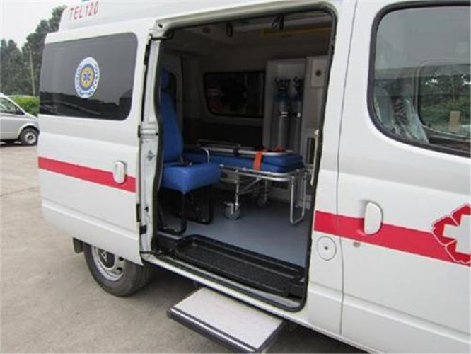富宁救护车出租服务案例7