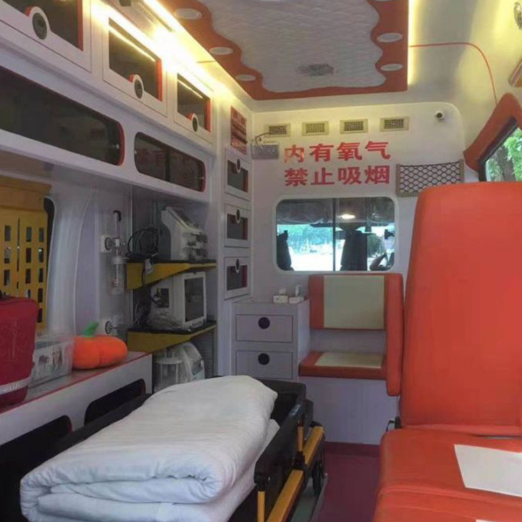 富宁癌症租赁救护车转运：为生命护航的科技与人文关怀