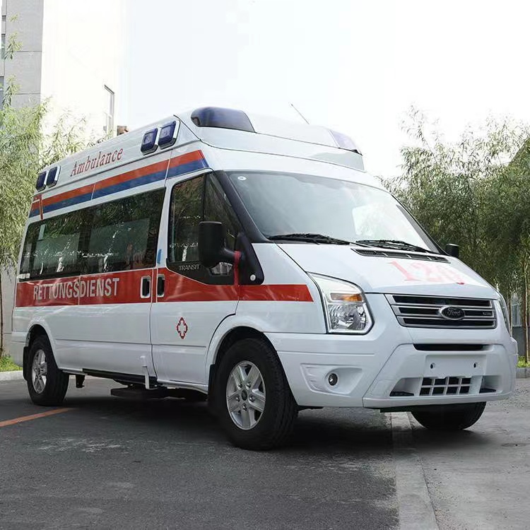 富宁行动不便者长途救护车租赁：安全转运的核心注意事项​